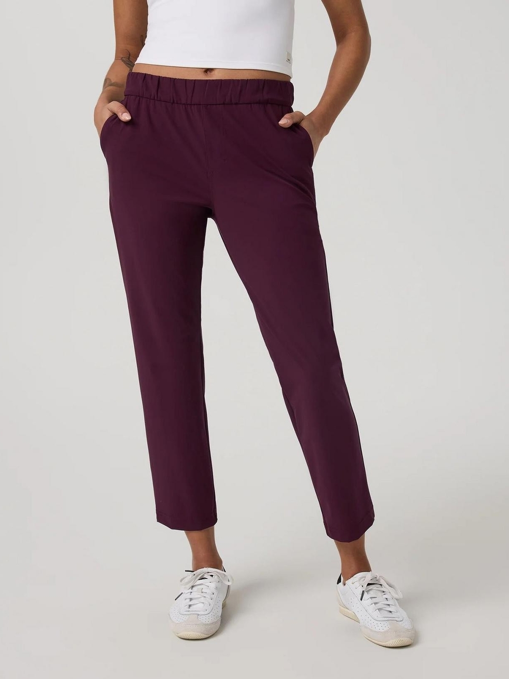 Vuori Miles Ankle Pant In Cerise NWT